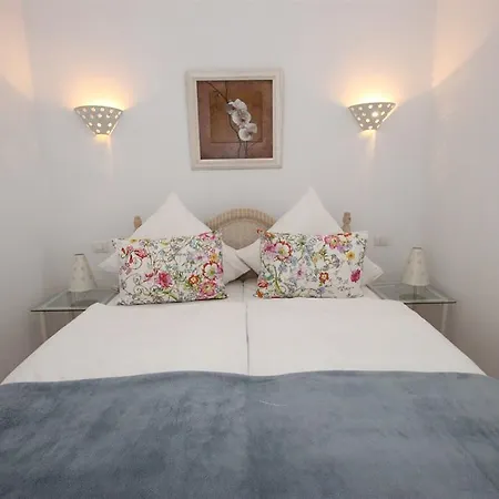 Paloma Montimar * Chio (Tenerife)